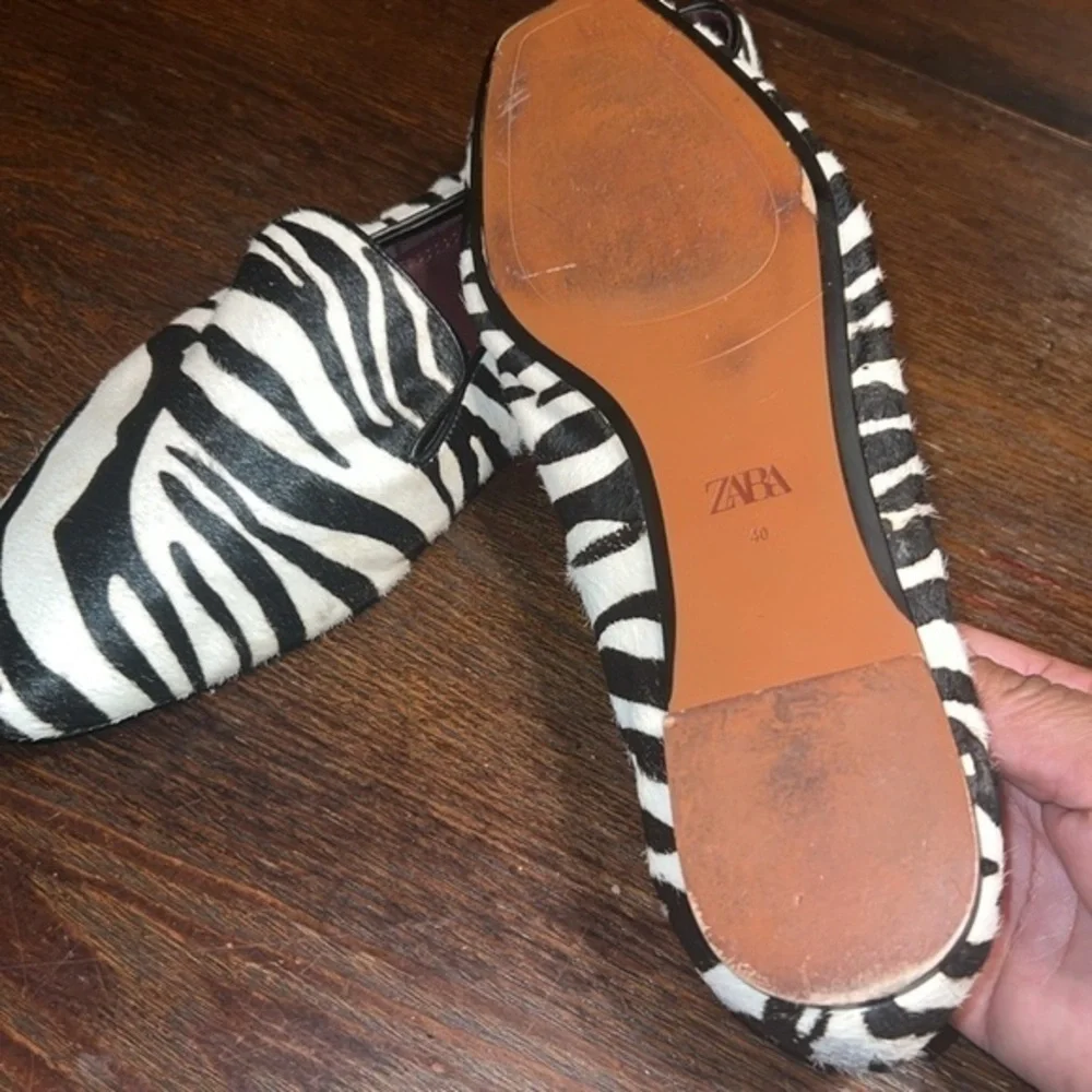 Zara Zebra Print Leather Slip On Loafers Womens Size 40EU/9.5US